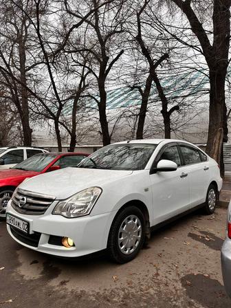 Аренда авто в режиме такси Nissan Almera