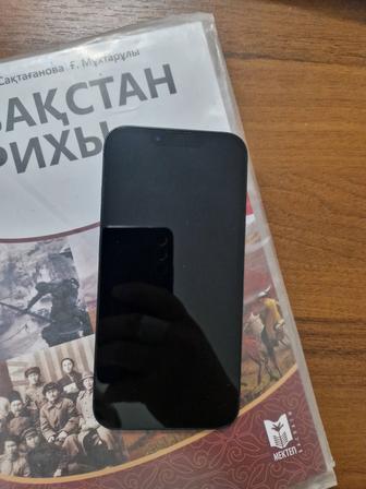 Айфон 13 . 128 гб