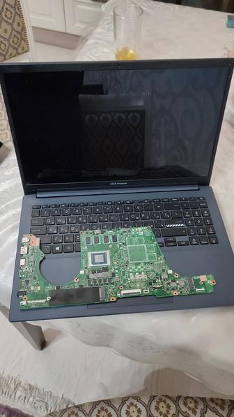 Asus Vivobook Pro 15