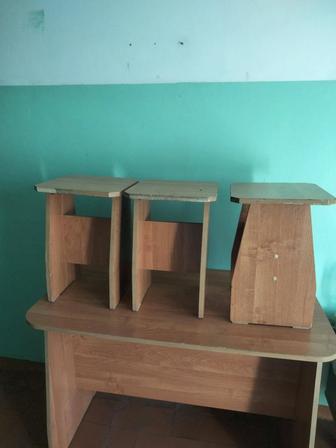 Продам стол и 3 стула