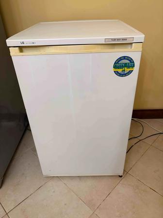 Бытовая техника морозильная камера