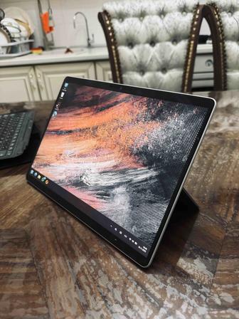 Планшет Microsoft Surface Pro 9 i5 (2022), 8/256 ГБ, Wi-Fi, Windows 11
