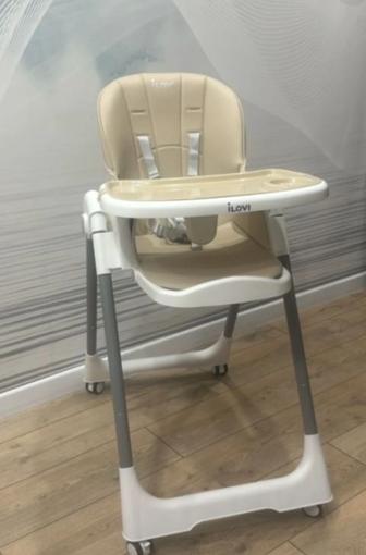 Детский стульчик для кормления