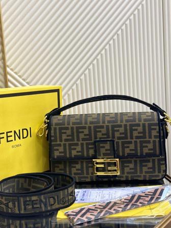 Сумка Fendi