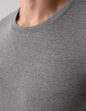 Продам мужской лонгслив