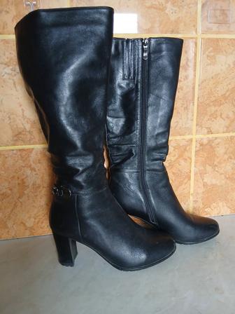 Продам сапоги женские демисезонные и зимние