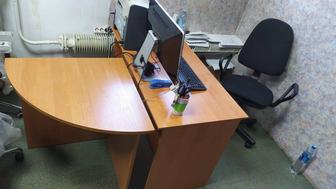 Стол, уголок кресло