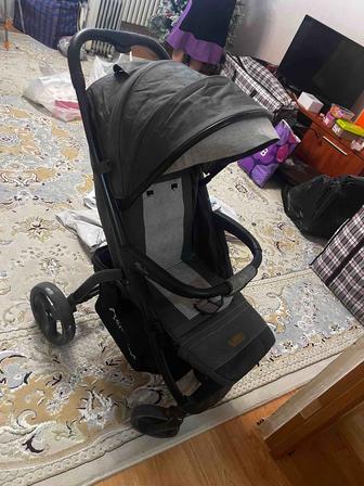 Продам детскую коляску
