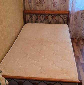 Продам кровать