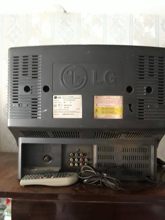 Продам телевизор старого образца в хорошем состоянии