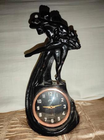 Продам часы Балет каслинское литье