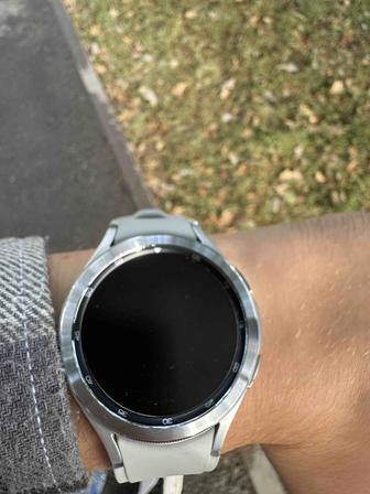 Продам смарт часы Samsung Galaxy Watch 4 classic 46 mm