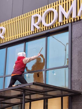 Уборка после ремонта и строительства. Удаление пыли, пятен краски. Клининг.