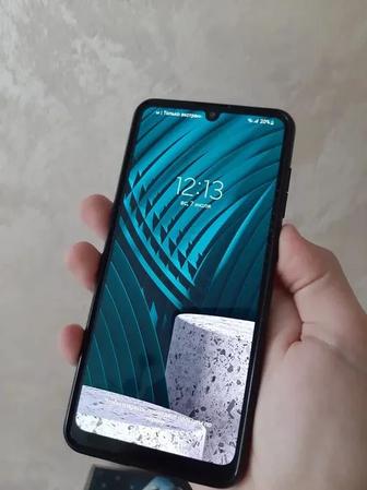 Продаю Samsung A10