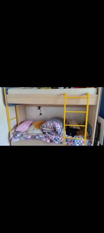 Кровать двухъярусная