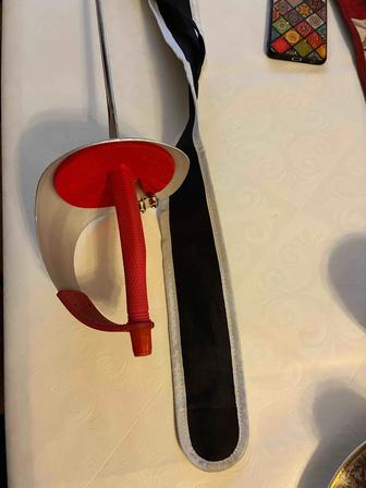 Рапира и шлем