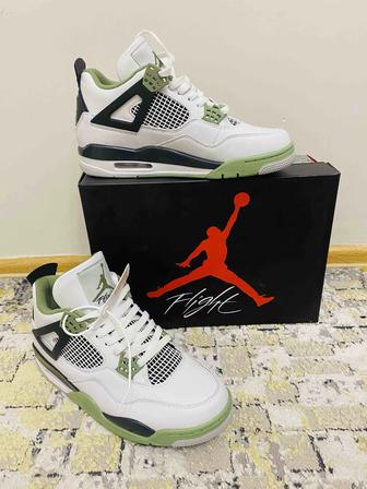 Продам кроссовки кожанные air jordan retro 4 seafoam реплика