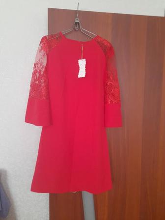 Платья женские