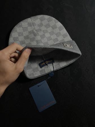 Louis Vuitton шапка