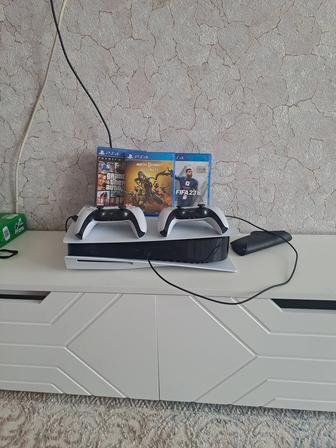 Продам Sony Playstation 5