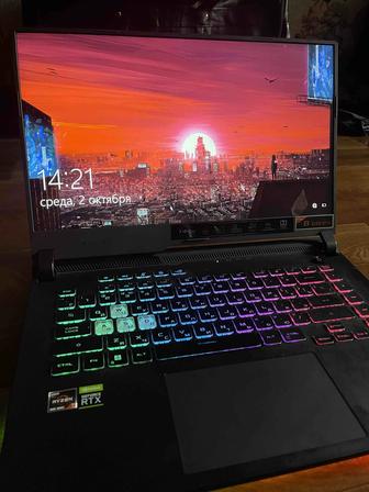 Срочно продам игровой ноутбук ASUS ROG Strix G15 в идеальном состоянии