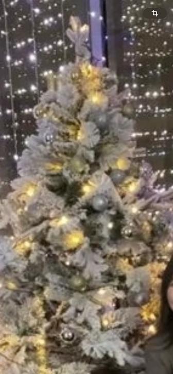 Елка новогодная