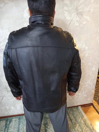 Продам кожаную дубленку