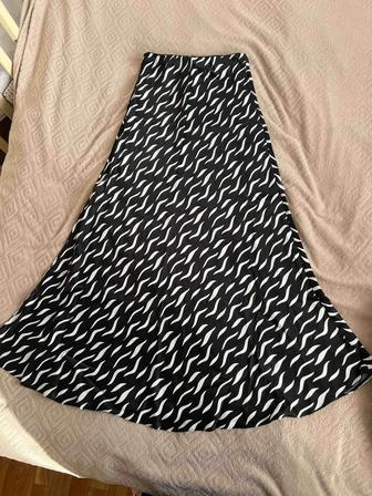 Юбка атласная