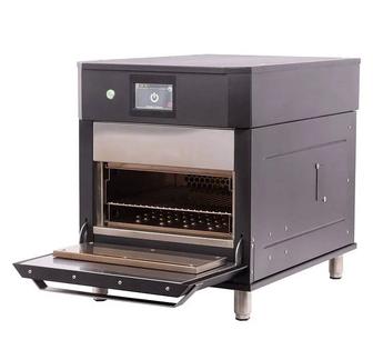 Конвекционная печь RoboLabs RoboSpeedBox используется в общепите