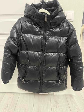 Продам пуховик Michael kors