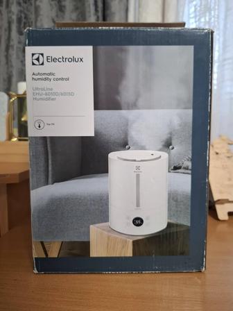 Увлажнитель Electrolux UltraLine Humidifier