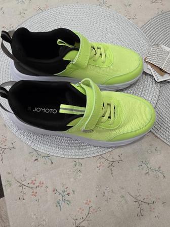 Кроссовки!!!