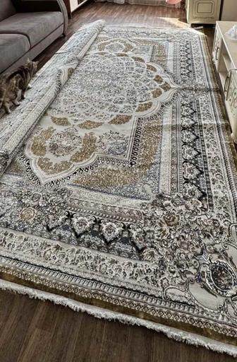 Продам ковер в хорошем состоянии