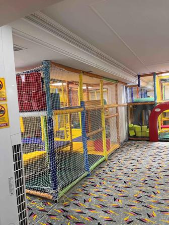 Продам детскую игровую зону(лабиринт,мягкие кубики)