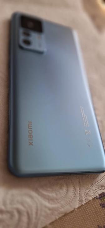 Смартфон Xiaomi 12T