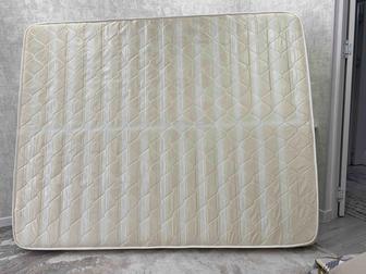 Продается матрас почти новый