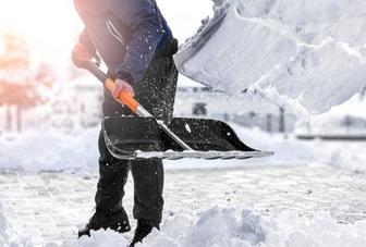 Уборка снега Почистим двор участок