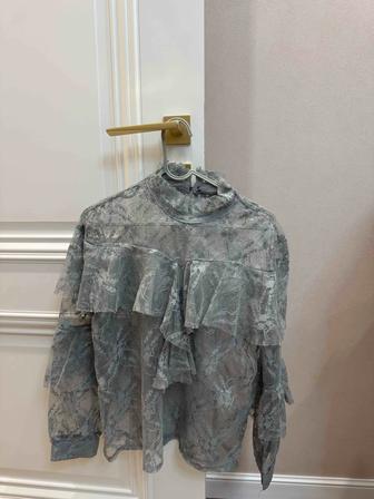 Продам красивую кофту