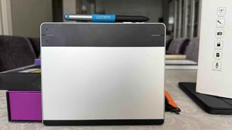 Графический планшет Wacom Intuos