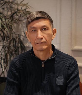 Менеджер по продажам