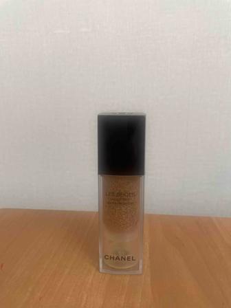 Тональный флюид Chanel les beiges water fresh tint