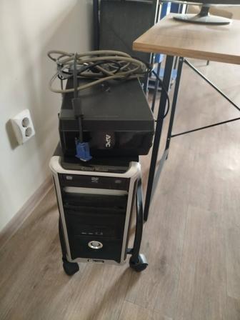 Монитор , процессор отдаю Бесплатно