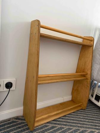 Продам детский стеллаж монтессори