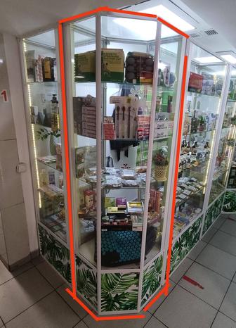 Витрина стеклянная