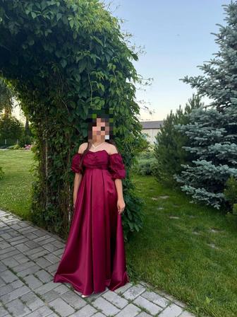 Вечернее платье на выпускной