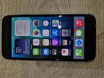 Продам телефон Айфон SE, 64 gb,