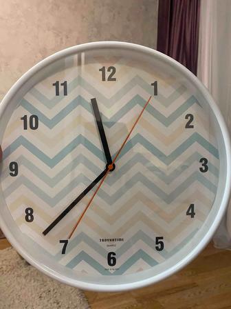 Продам часы