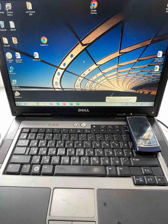 Продается ноутбук , планшет, телефон