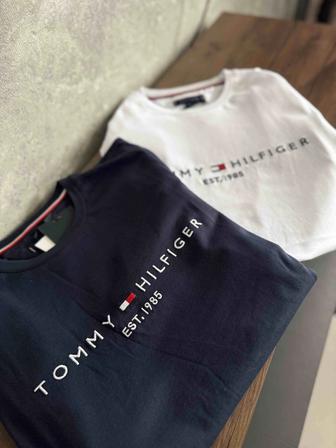 Футболки Tommy Hilfiger