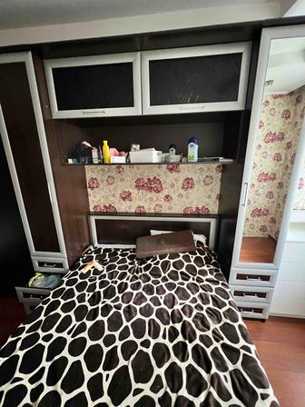 Продам кровать со шкафом